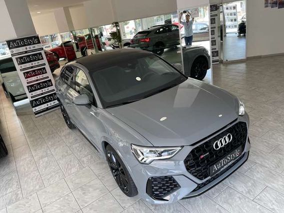 Audi RS Q3 Sportback quattro S tronic Tetto Valcona Black