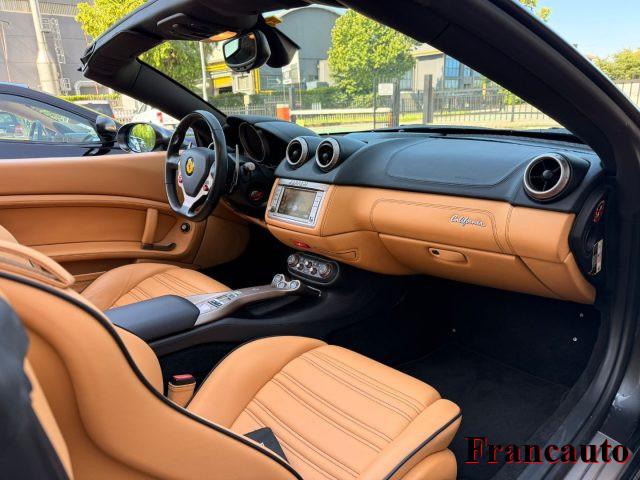 FERRARI California DCT
