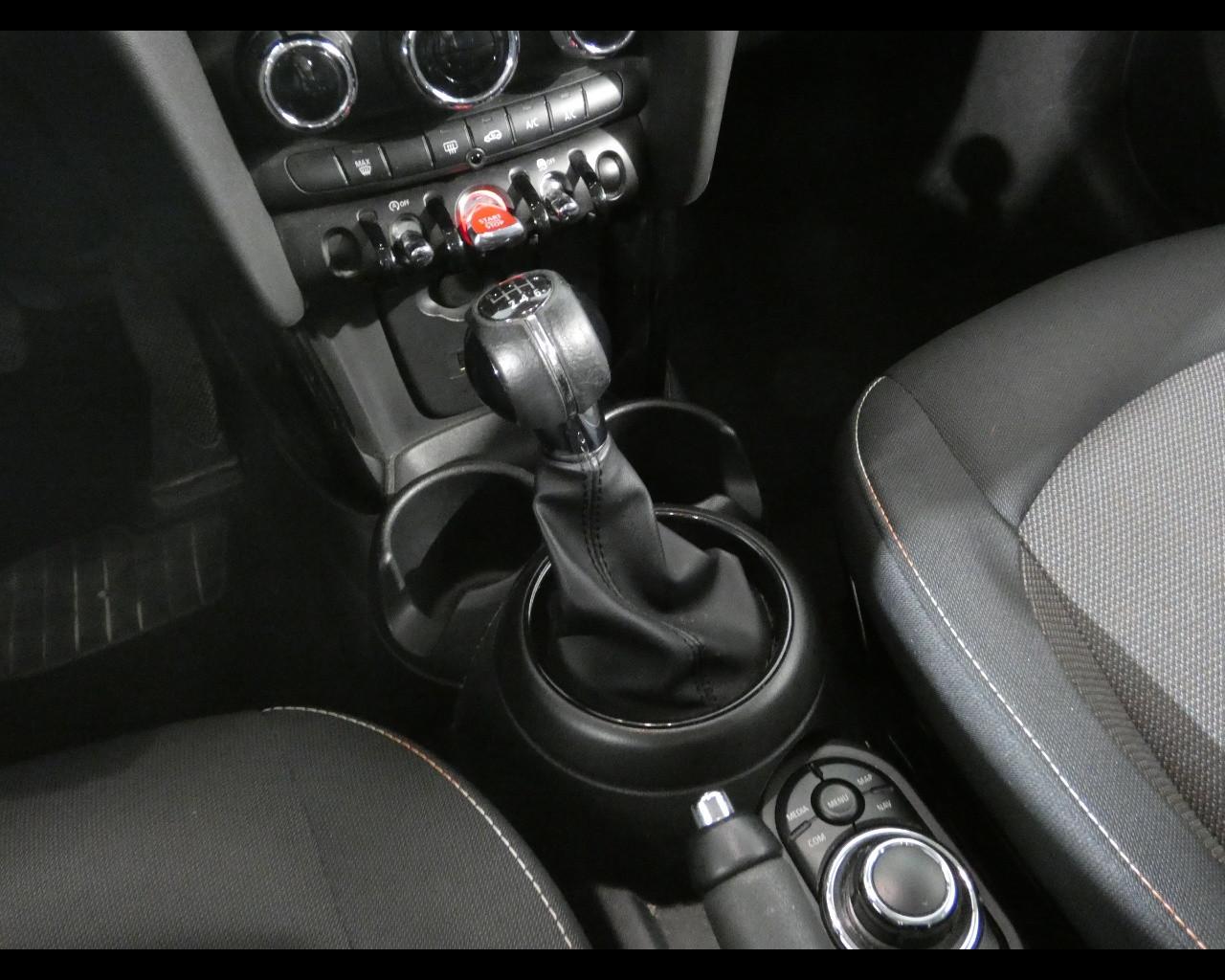MINI Mini 5 porte (F55) - Mini 1.5 One 75 CV Classic 5 porte