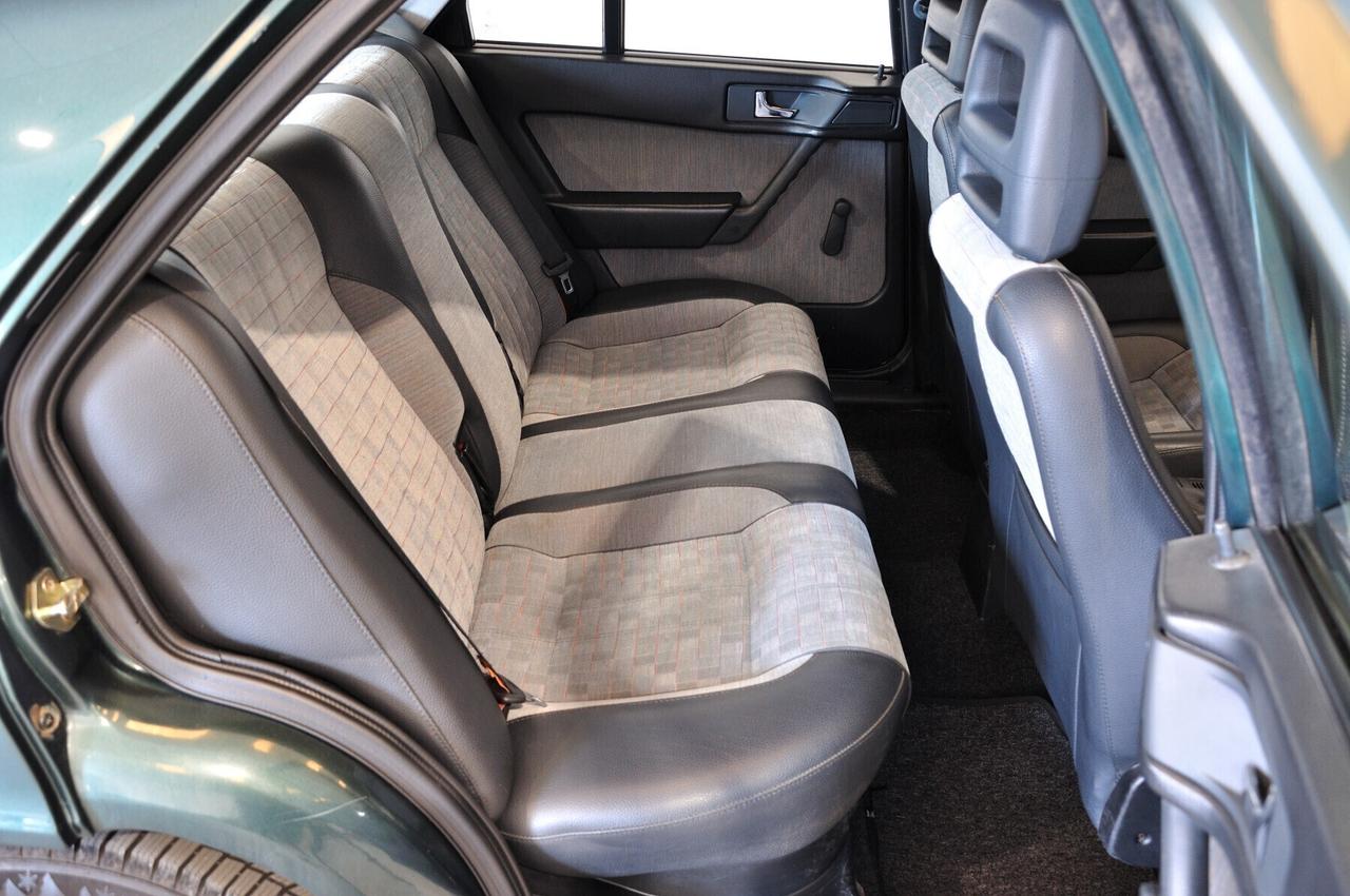 Alfa Romeo 155 1.8i Twin Spark cat
