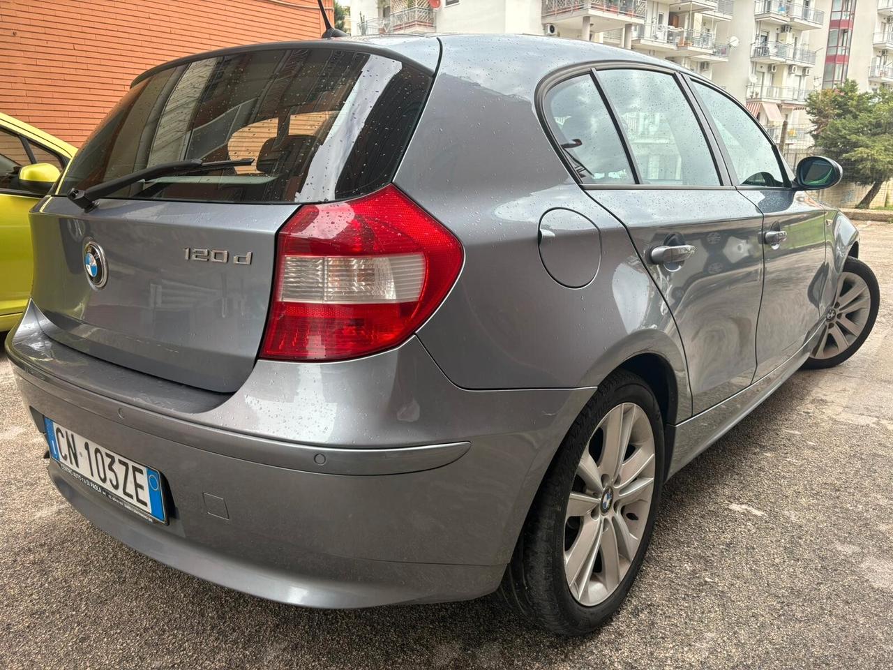 Bmw 120 120d cat 5 porte Eletta