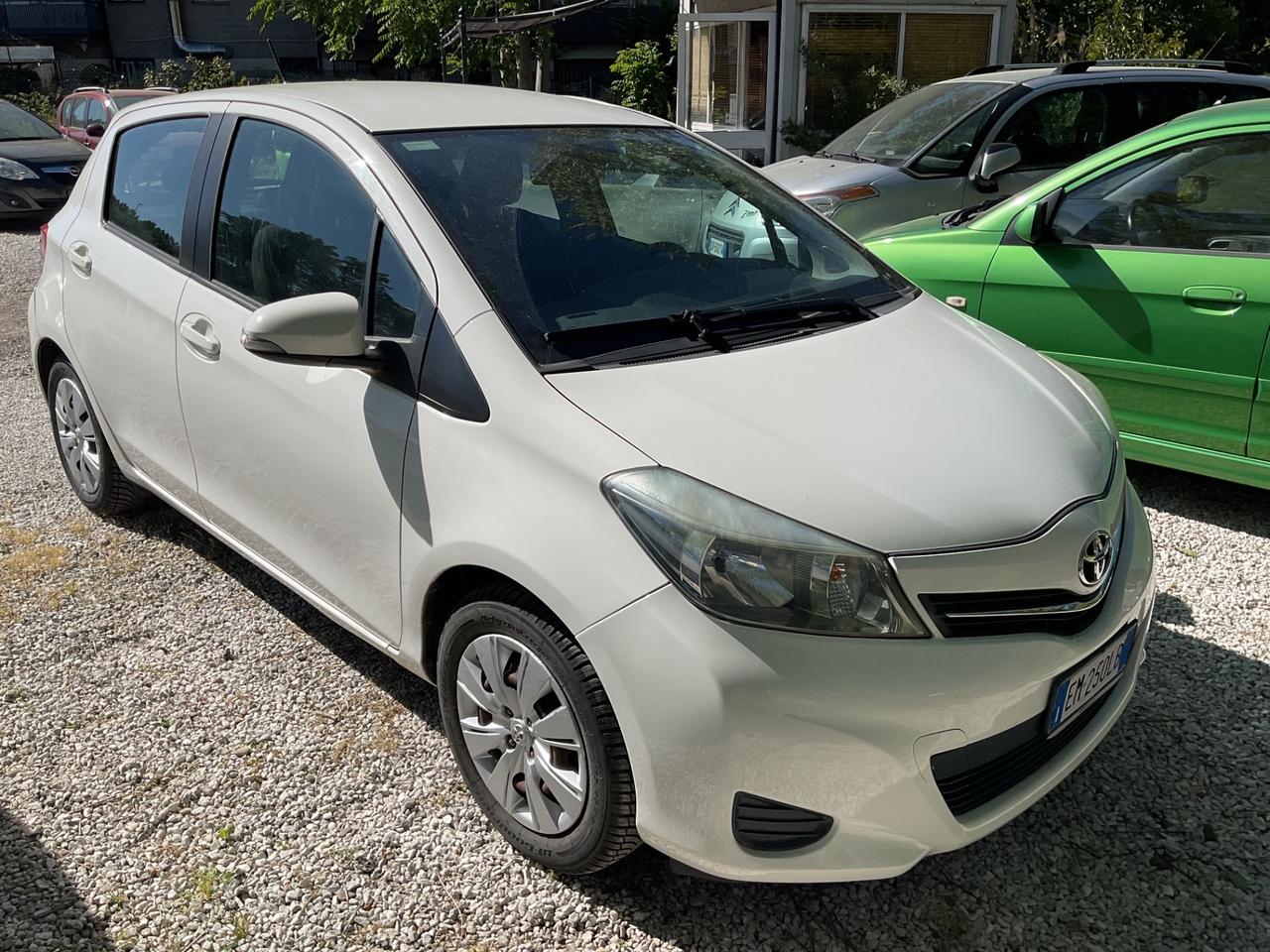 Toyota Yaris 1.3 5 porte Active