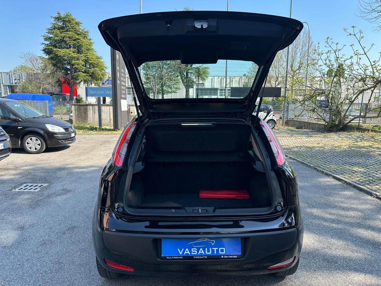 Fiat Punto Evo 1.4 3P Dynamic Natural Power