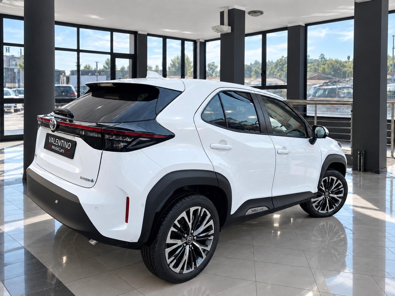 Toyota Yaris Cross LOUNGE PREMIERE 1.5 Hybrid 116