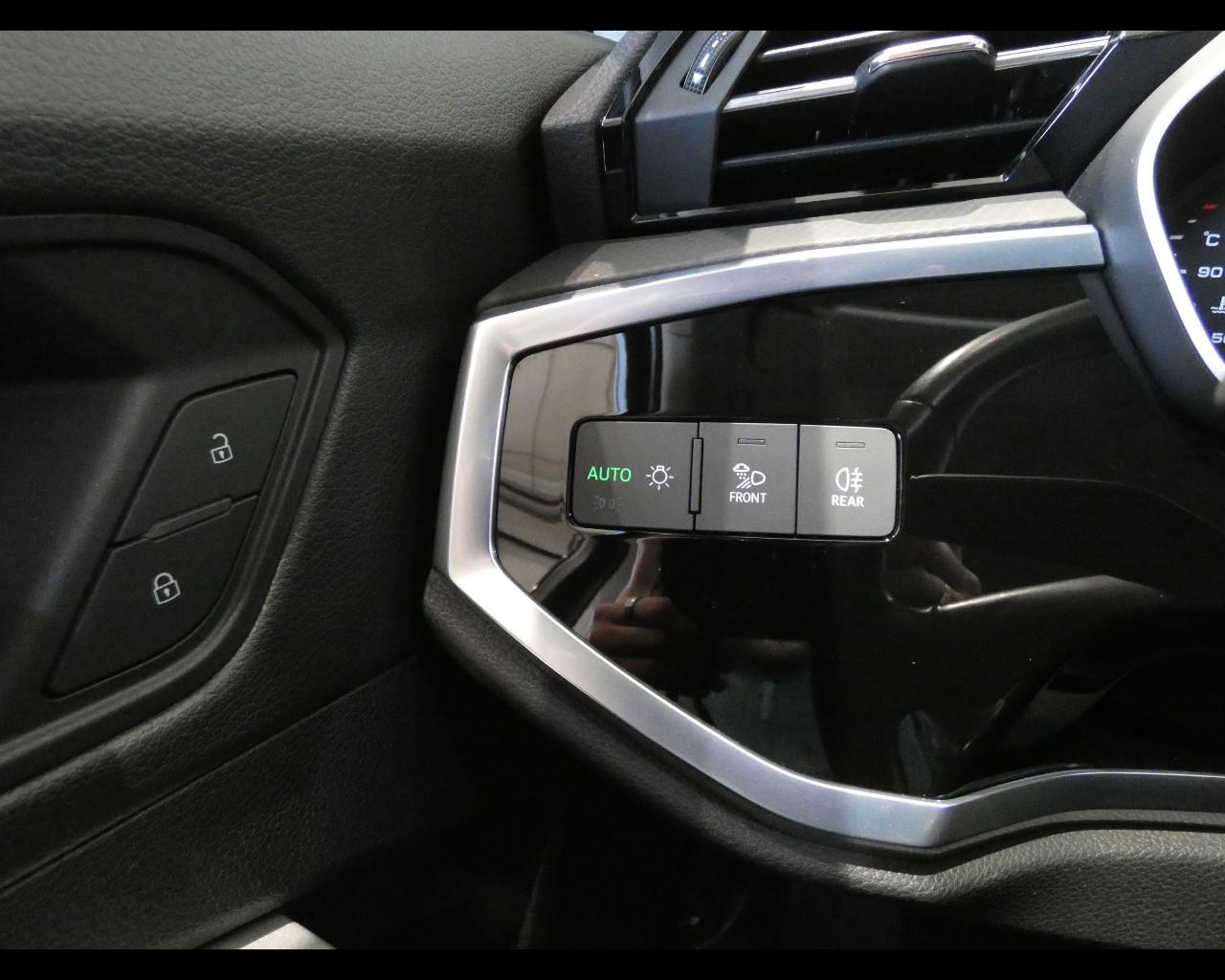 AUDI Q3 2ª serie - Q3 SPB 35 TDI S tronic Business Plus