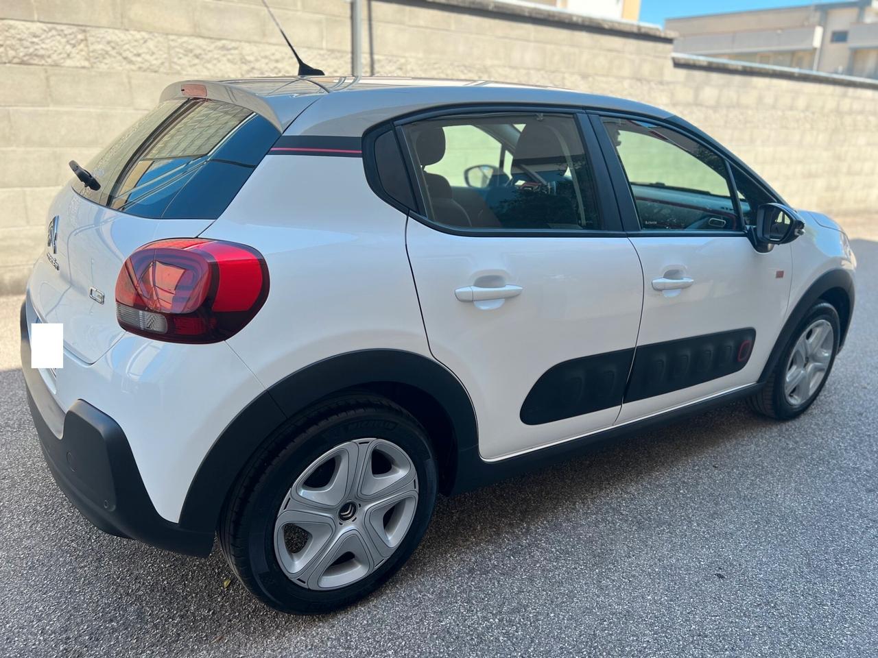 Citroen C3 1.2 puretech 82CV Elle NEOPATENT. NAVI/CAMERA