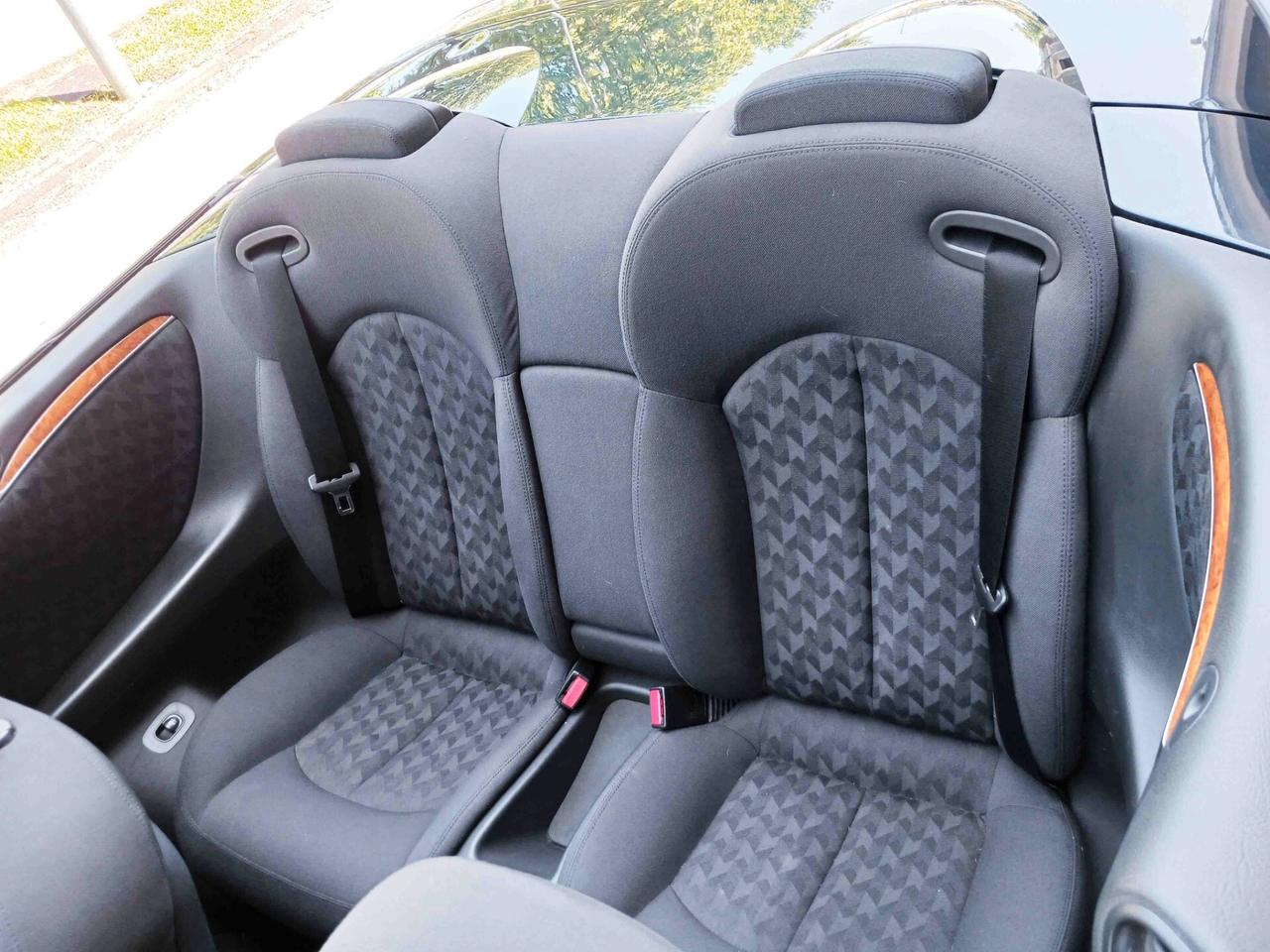 Mercedes CLK 200 CABRIO - PERFETTA IN TUTTO