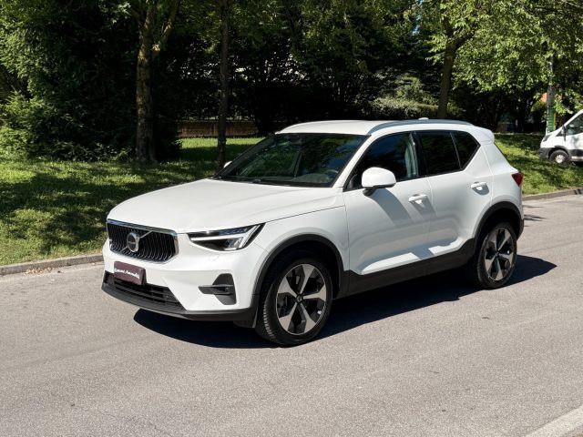 VOLVO XC40 B3 automatico Core