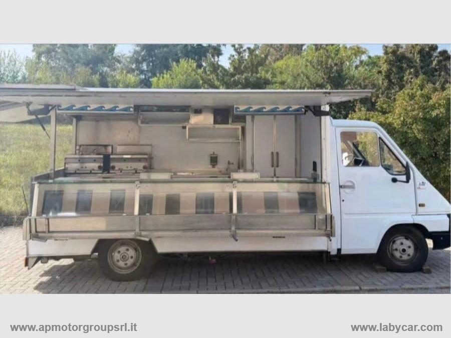 T35 TRUCK&FOOD FURGONE PANINOTECA