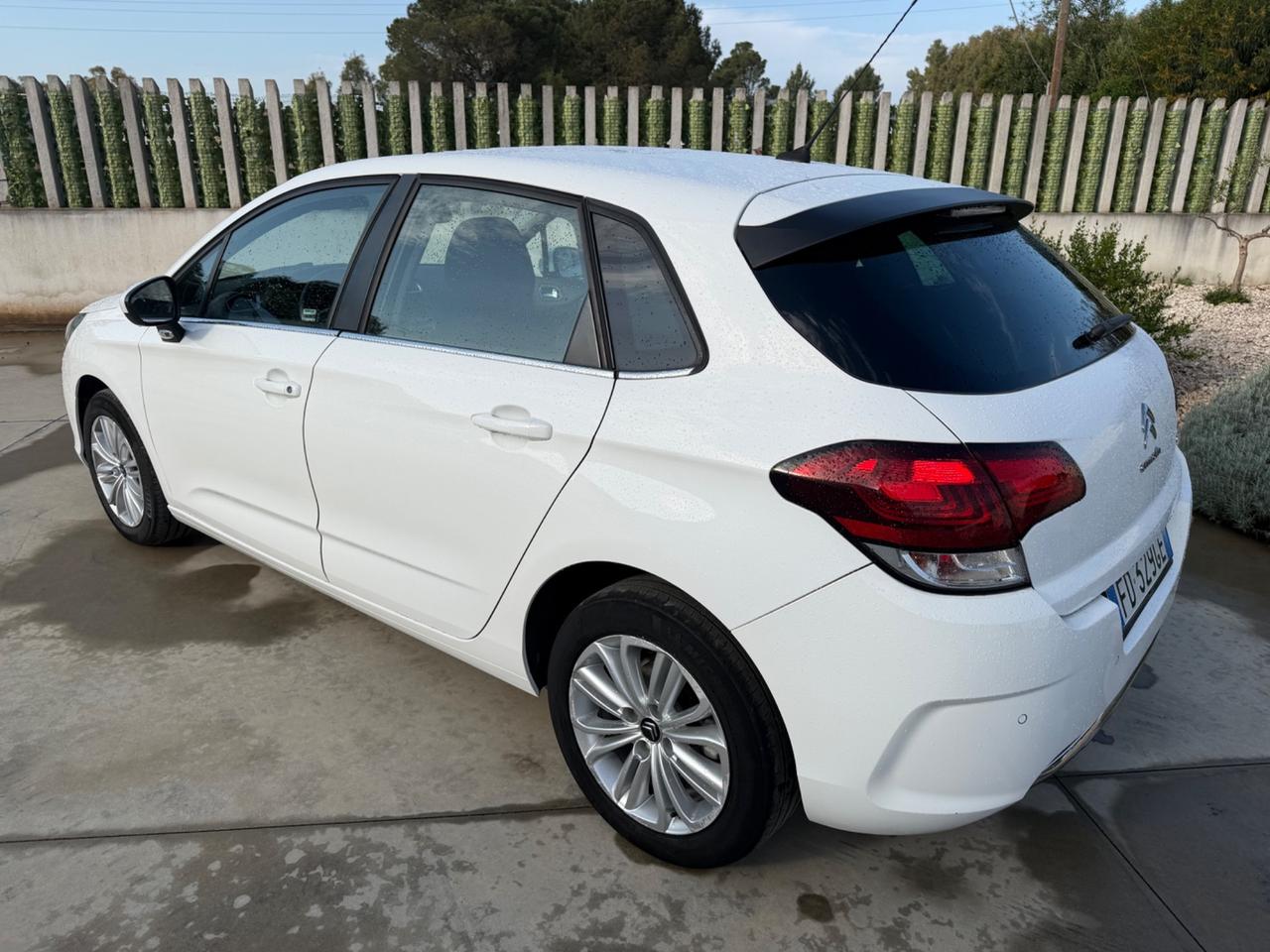 Citroen C4 1.6 BlueHDi 100cv Feel 2016