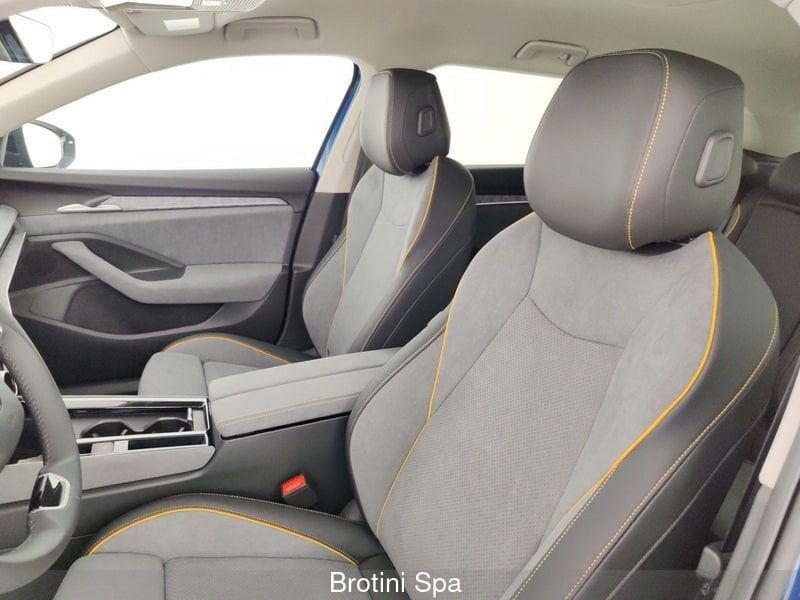 Skoda Superb 2.0 TDI DSG Wagon Style