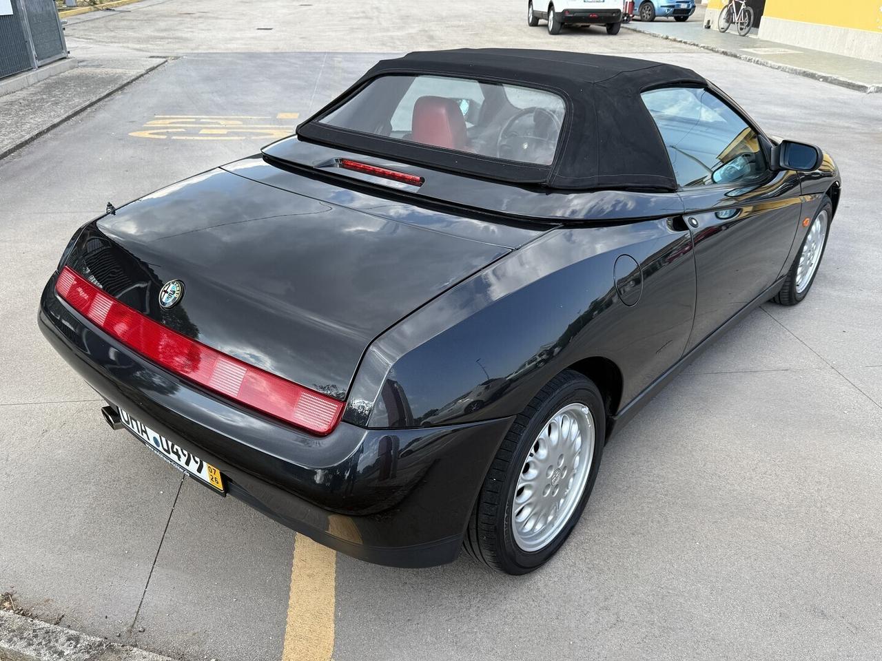 ALFAROMEO GTV SPIDER 2.0 INTERNI IN PELLE ROSSA