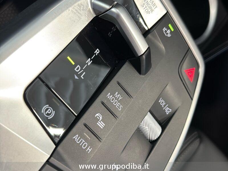 BMW X1 U11 sdrive20i mhev 48V X-Line auto