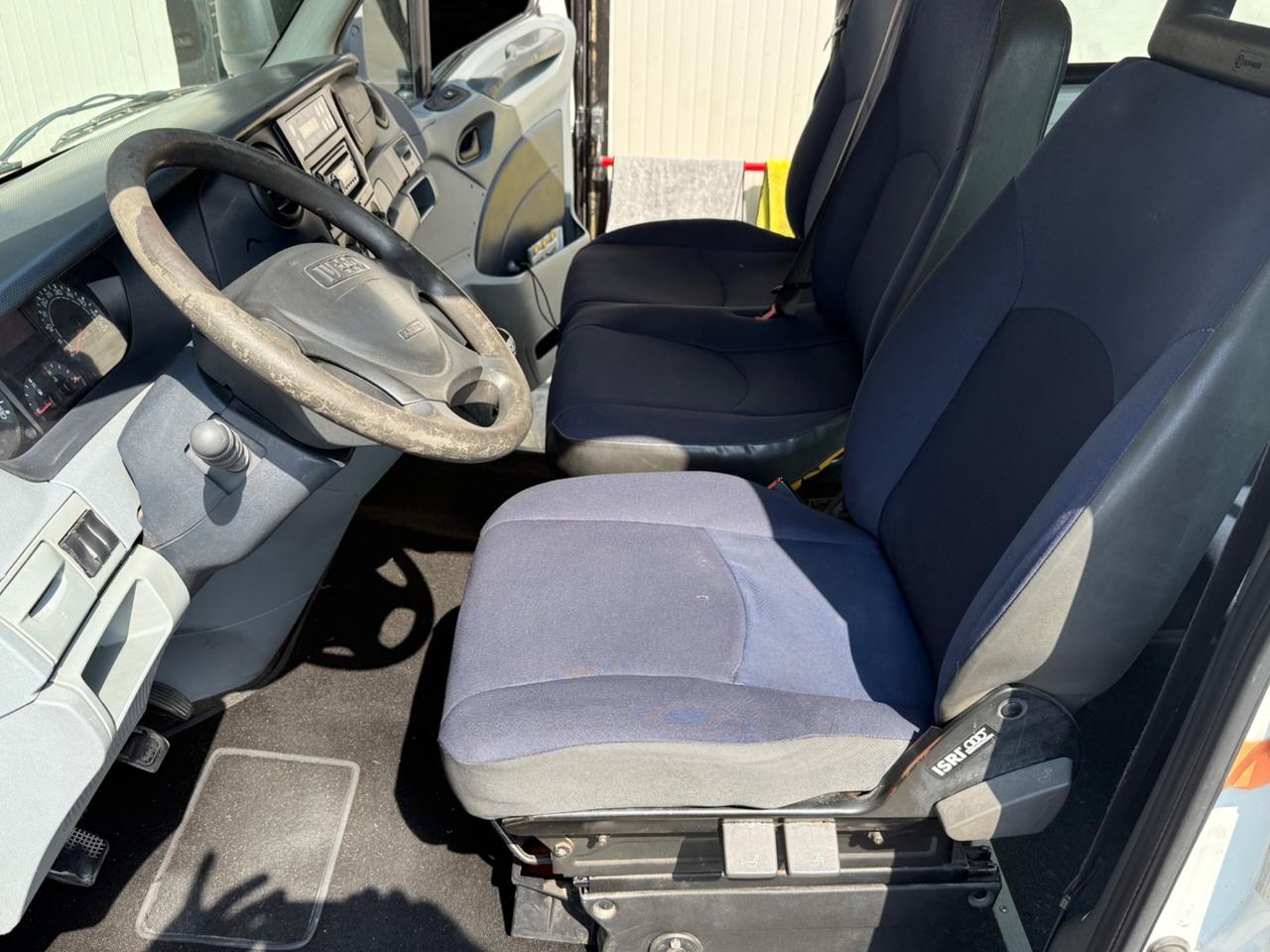 Iveco Ecodaily 35S14V 2.3 Hpt PC-TN Midivan