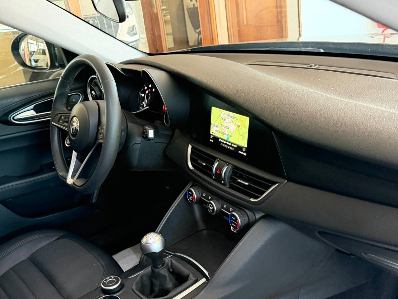 Alfa Romeo Giulia 2.2 TURBODIESEL 180 cv. SUPER (Nav)