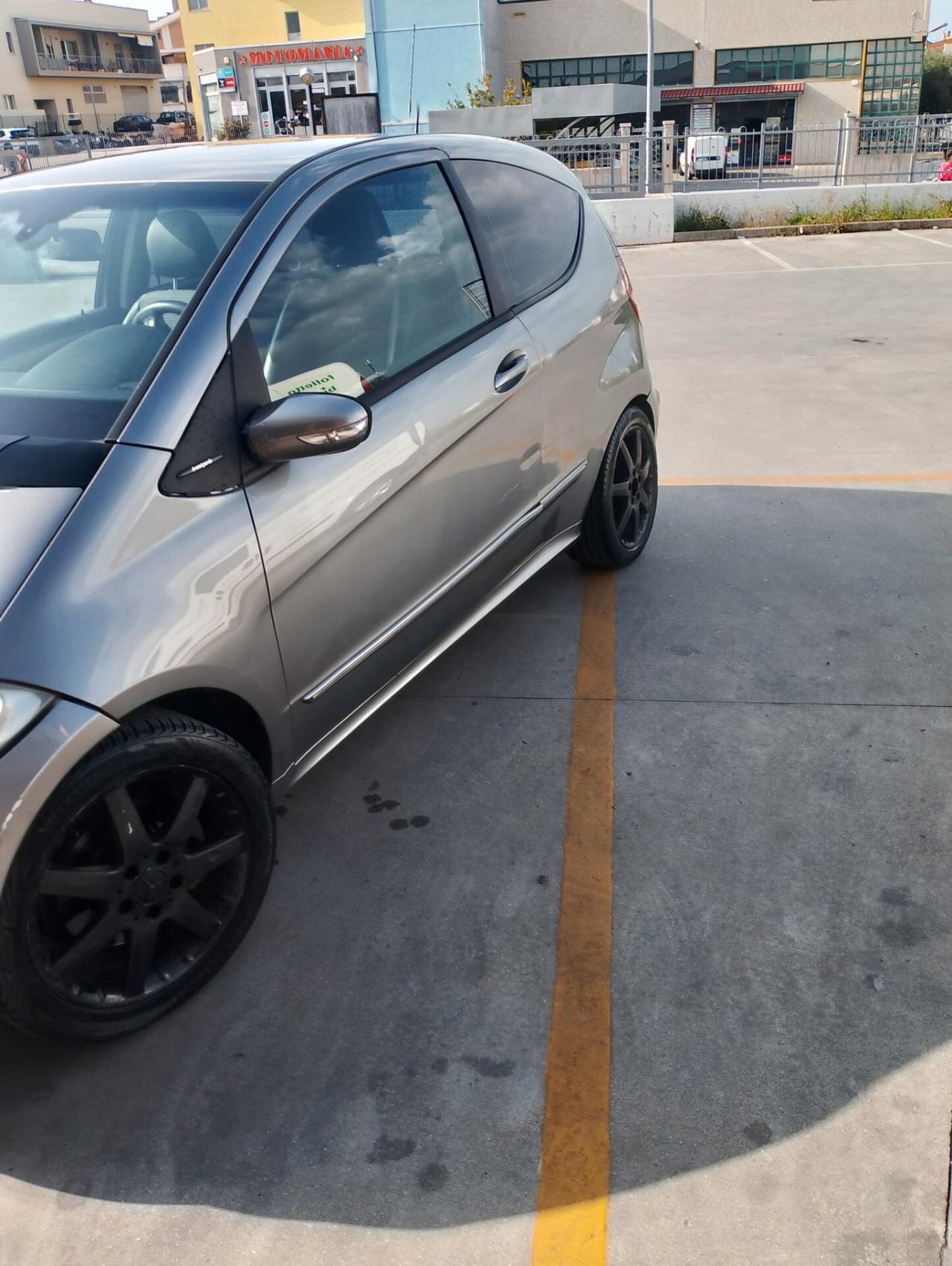 Mercedes-benz A 200 160 CDI Coupé Avantgarde