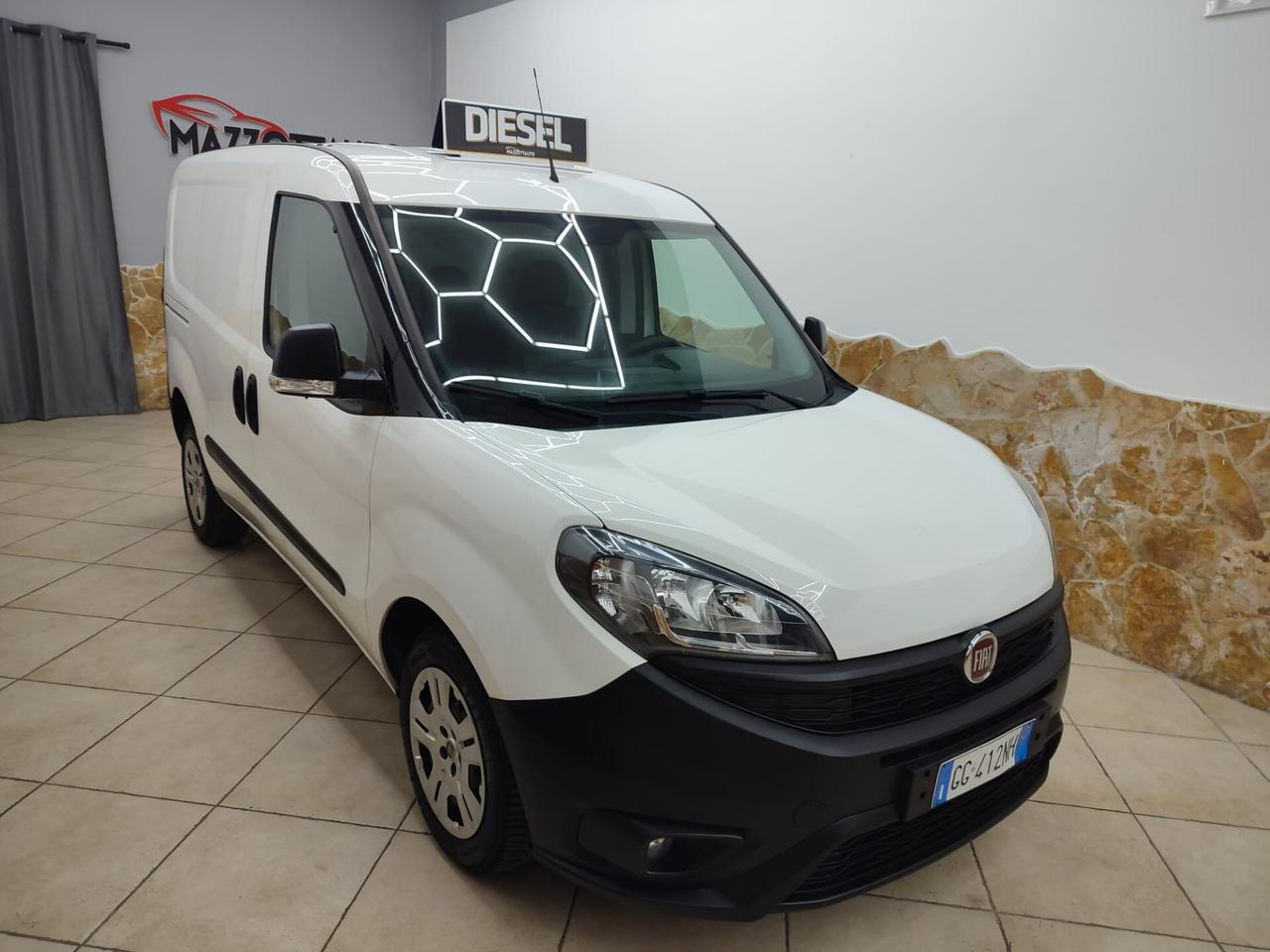 Fiat Doblo 1.6 105 CV 3 POSTI Cargo Trekking