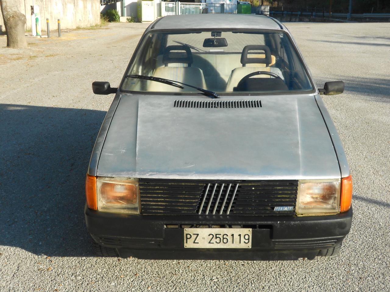 UNO 45 STING 3p(NUOVA:75.338km)5posti,FERMA dal 2006