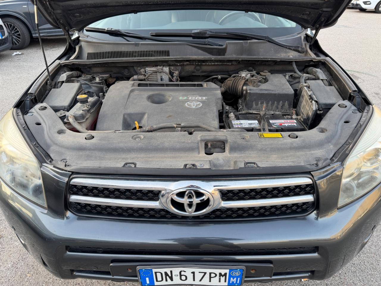 TOYOTA RAV4 2.2 177CV 4X4 PELLE GANCIO TRAINO