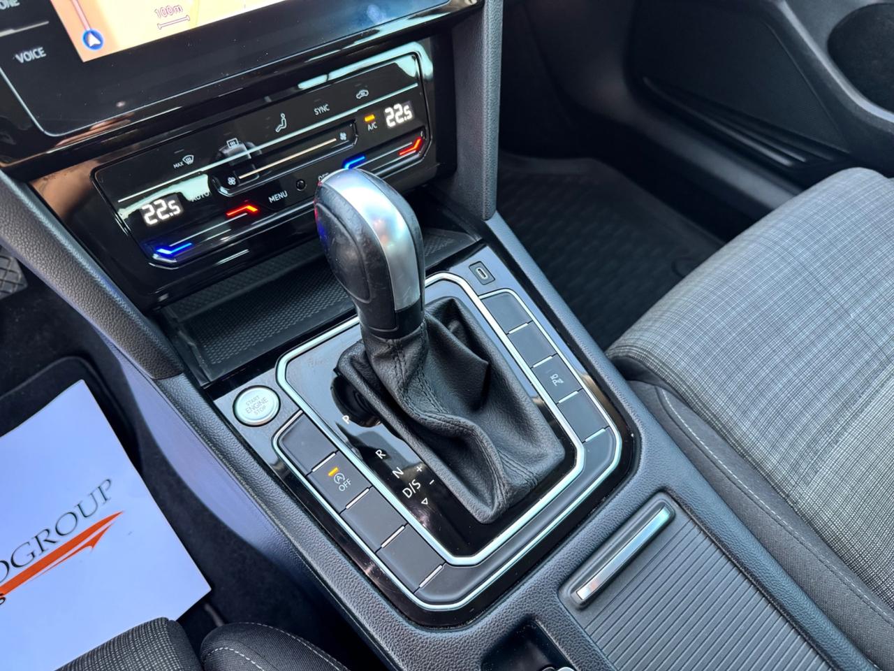 VOLKSWAGEN PASSAT Variant 2.0 Tdi Evo-Led Carplay 17