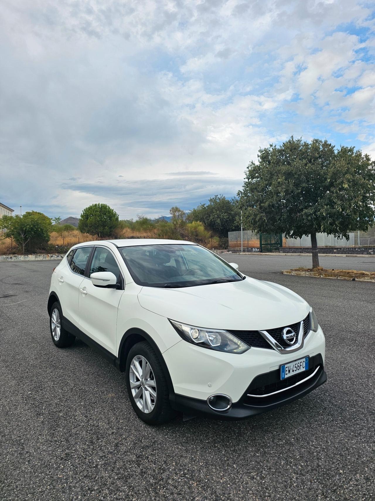 Nissan Qashqai 4WD 1.6 Diesel 130cv 4x4 disinseribile