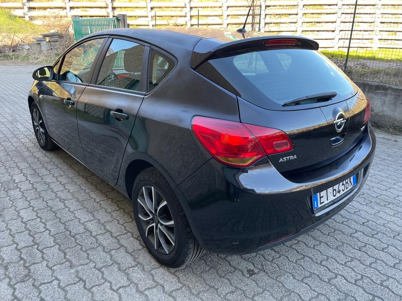 Opel Astra 1.7 CDTI 110CV 5 porte Elective