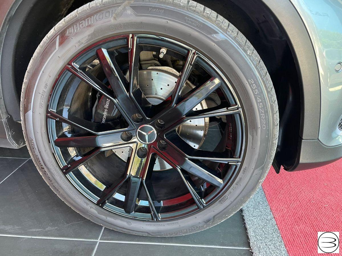 MERCEDES - GLC