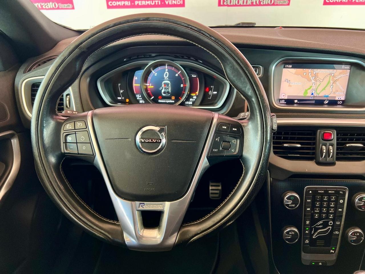 VOLVO V40 (2012-2020) V40 D2 R-design