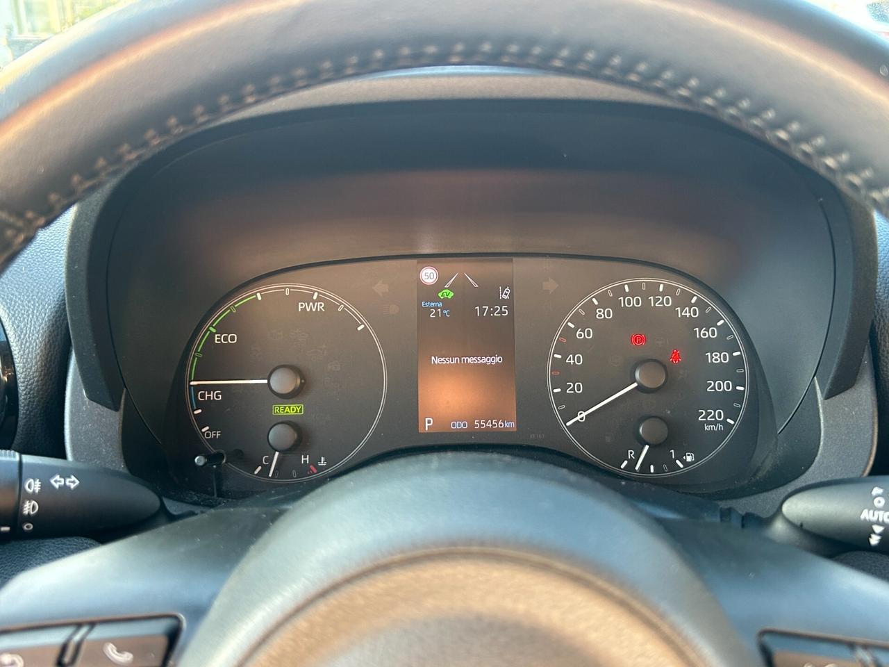 Toyota Yaris 1.5h Business