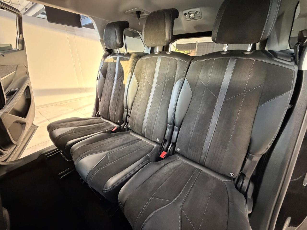 Peugeot 5008 BlueHDi 130 S&S EAT8 Crossway