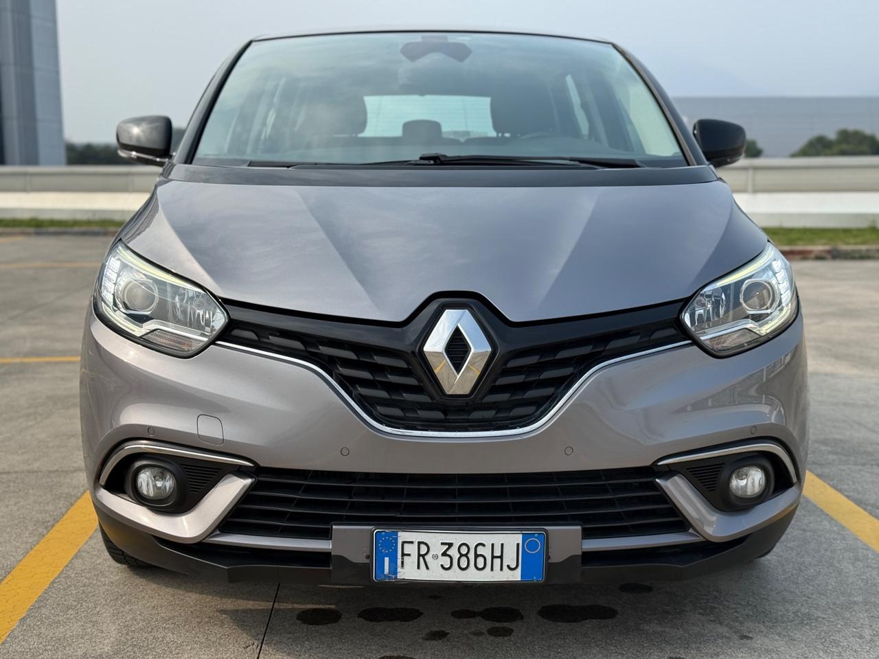 Renault Scenic 1.5 dCi 8V 110 CV NEOPATENTATI