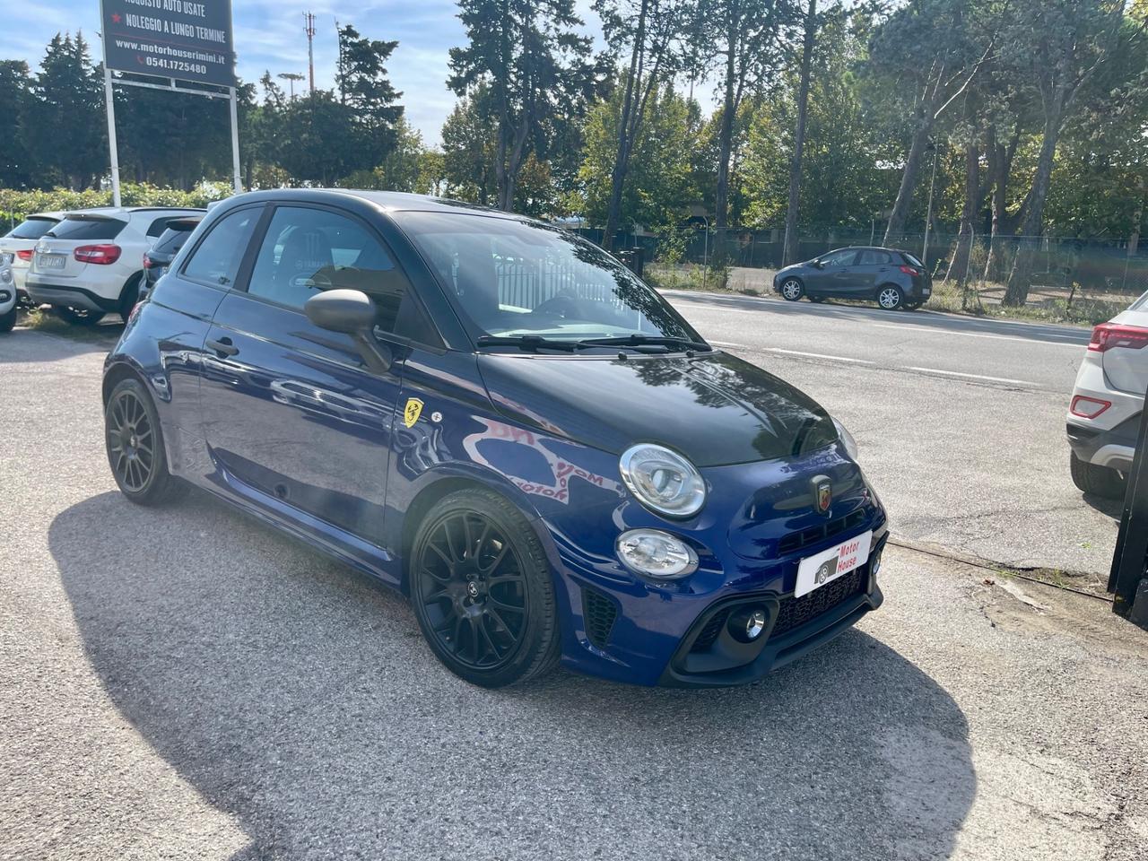 Abarth 595 1.4 Turbo T-Jet 165 CV Monster Energy Yamaha