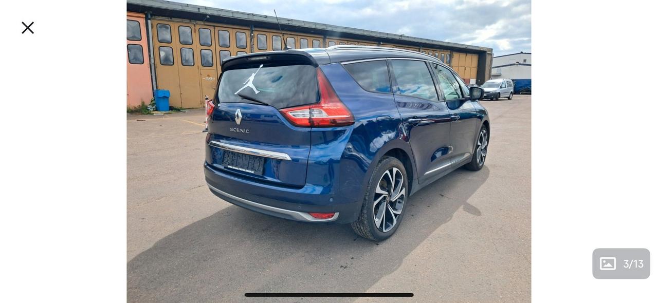 Renault Grand Scenic 7 posti 5 anni di garanzia