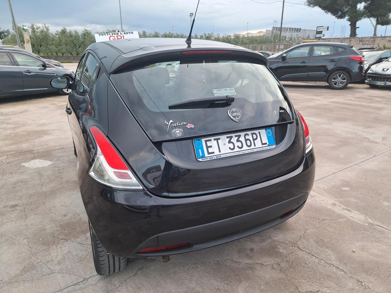 Lancia Ypsilon 1.2 BENZINA/GPL - 2014 LONDON PARIS