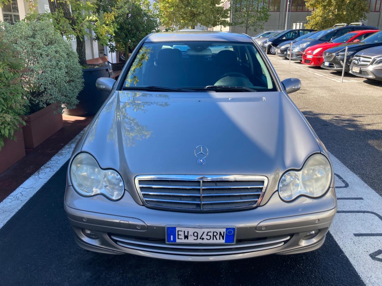 MERCEDES C BERLINA (GANCIO TRAINO) DA VETRINA