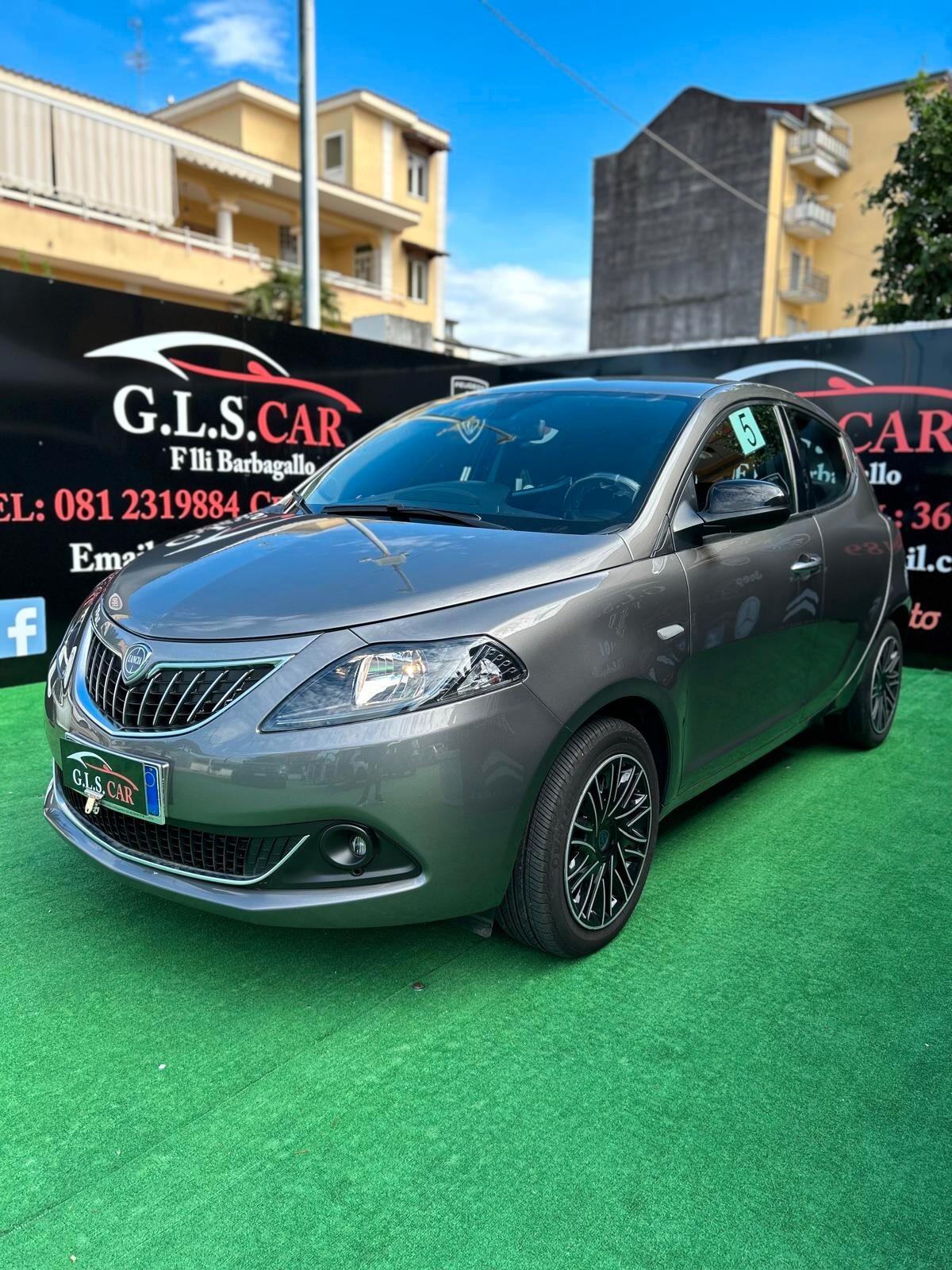 Lancia Ypsilon 1.0 Benzina Hybrid FireFly Gold