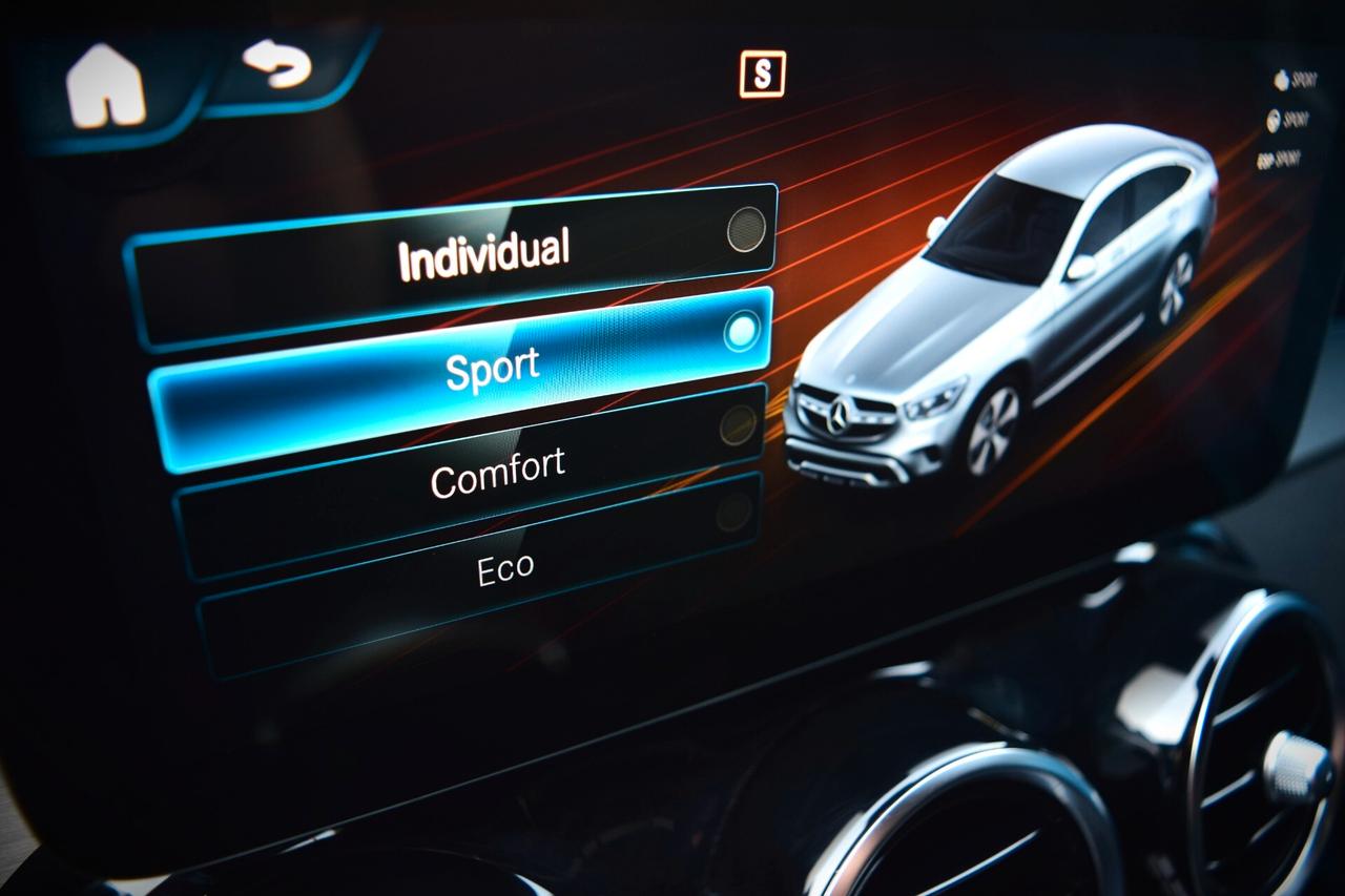 Mercedes-benz GLC 220 d Coupè 4Matic 9G-Tronic 194 cv Premium AMG