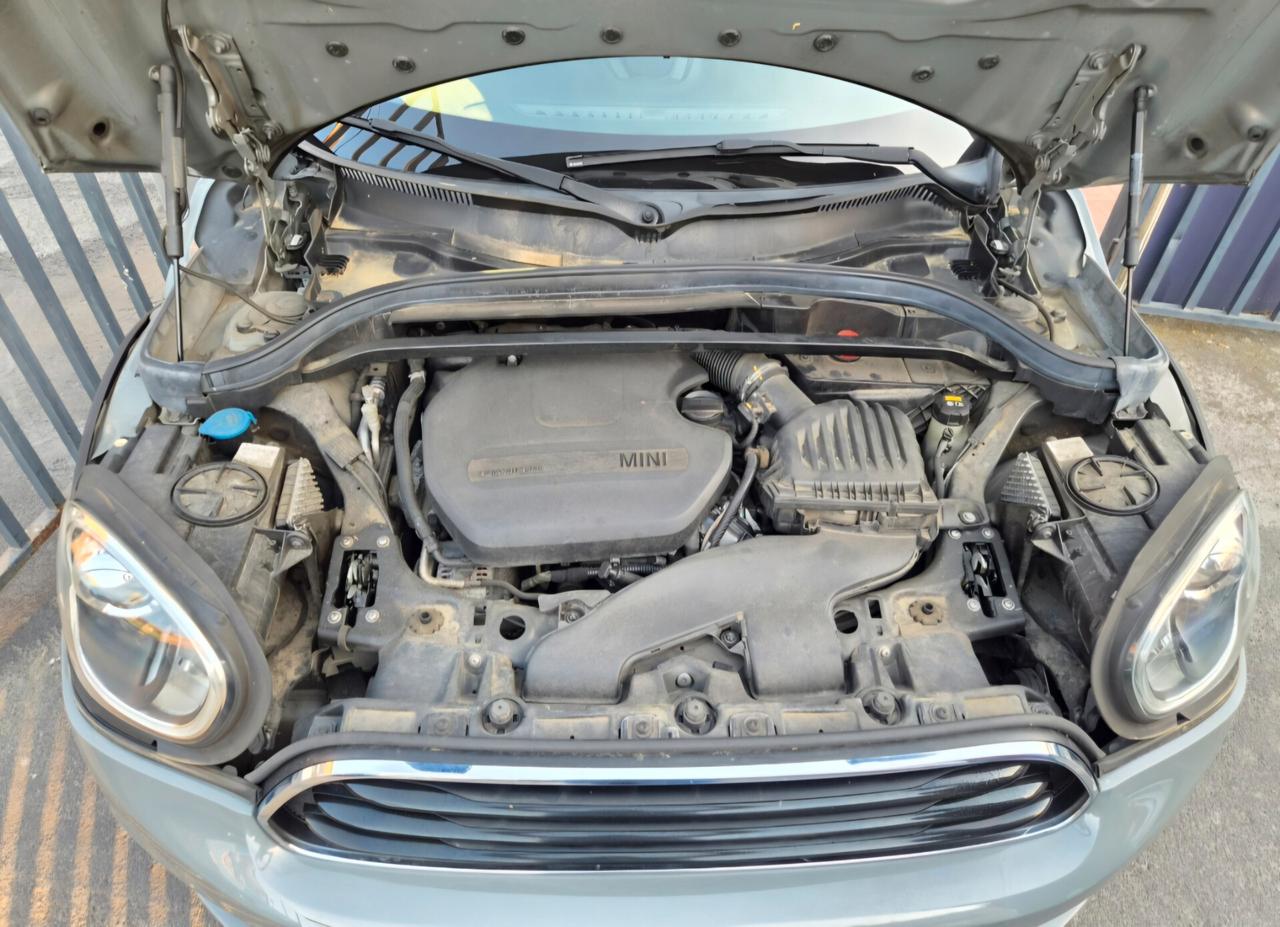Mini Cooper D Countryman 2.0 Business Automatica