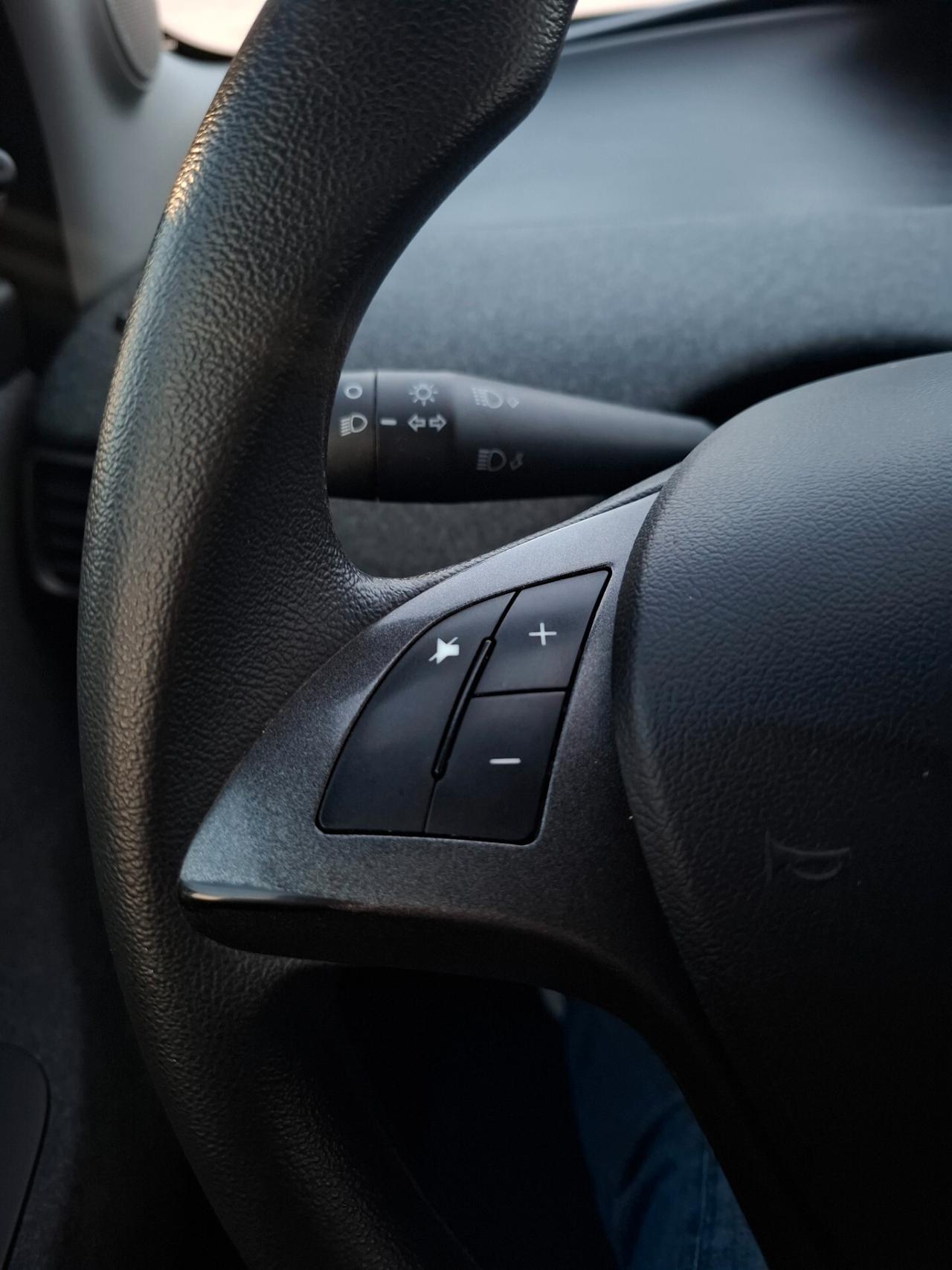 Ypsilon 1.0 5 porte S&S Hybrid Gold *LED-CLIMA*