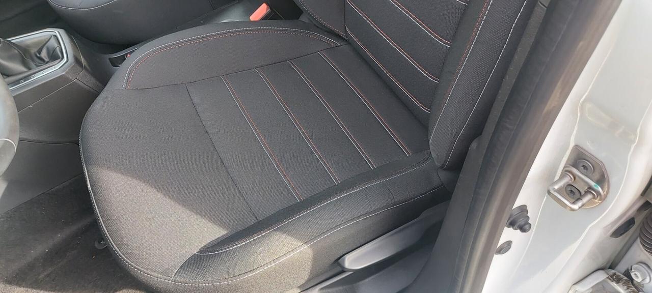 Dacia Jogger 1.6 Hybrid 140 7 posti Extreme