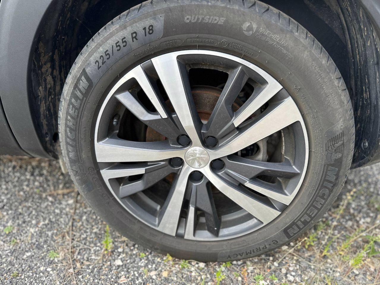 PEUGEOT 3008 II 2021 - 3008 1.2 puretech t Allure Pack s&s 130cv