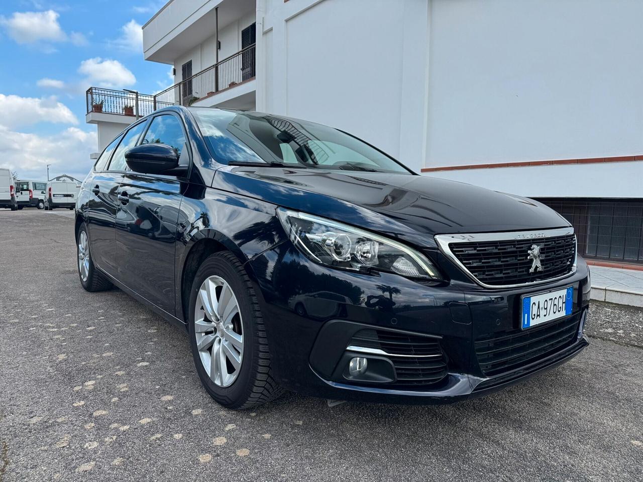 Peugeot 308 BlueHDi 130 S&S EAT8 SW Business