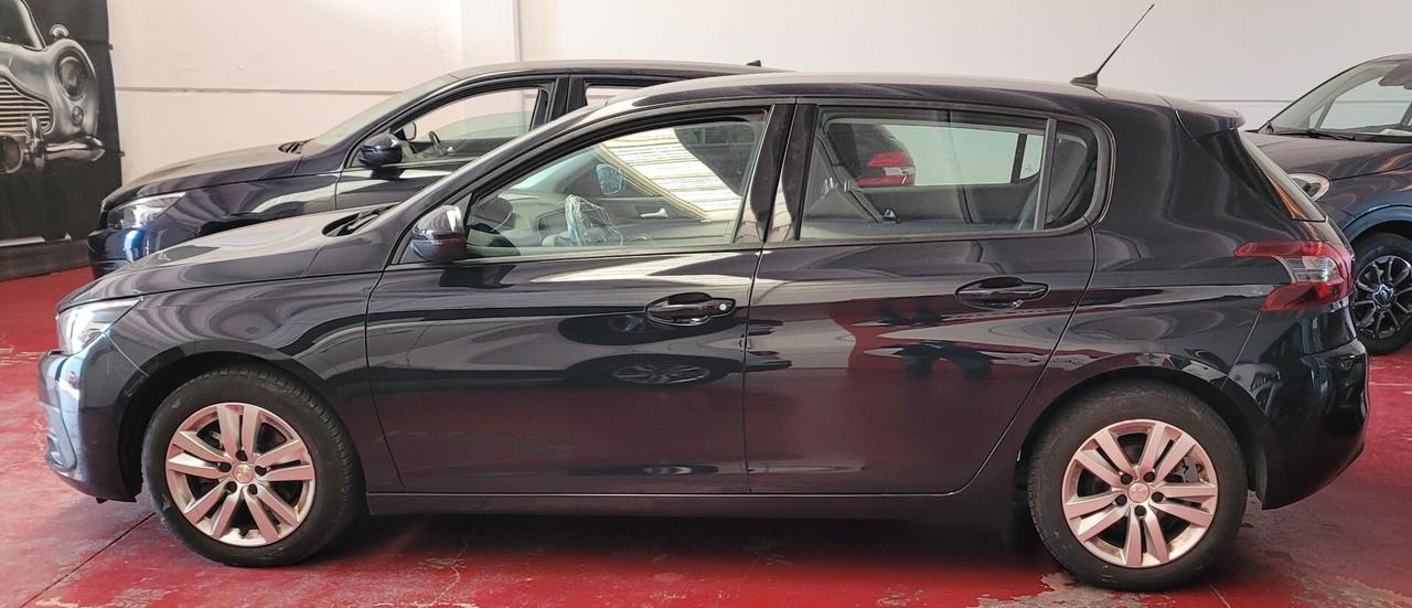 Peugeot 308 BlueHDi 130 S&S Active