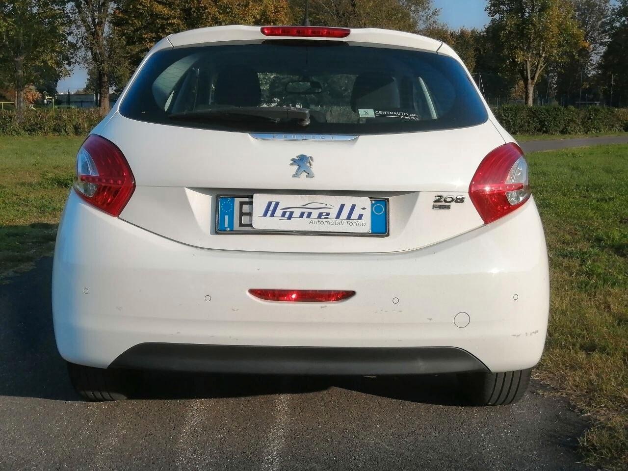 Peugeot 208 1.6 e-HDi 92 CV 5 porte Allure