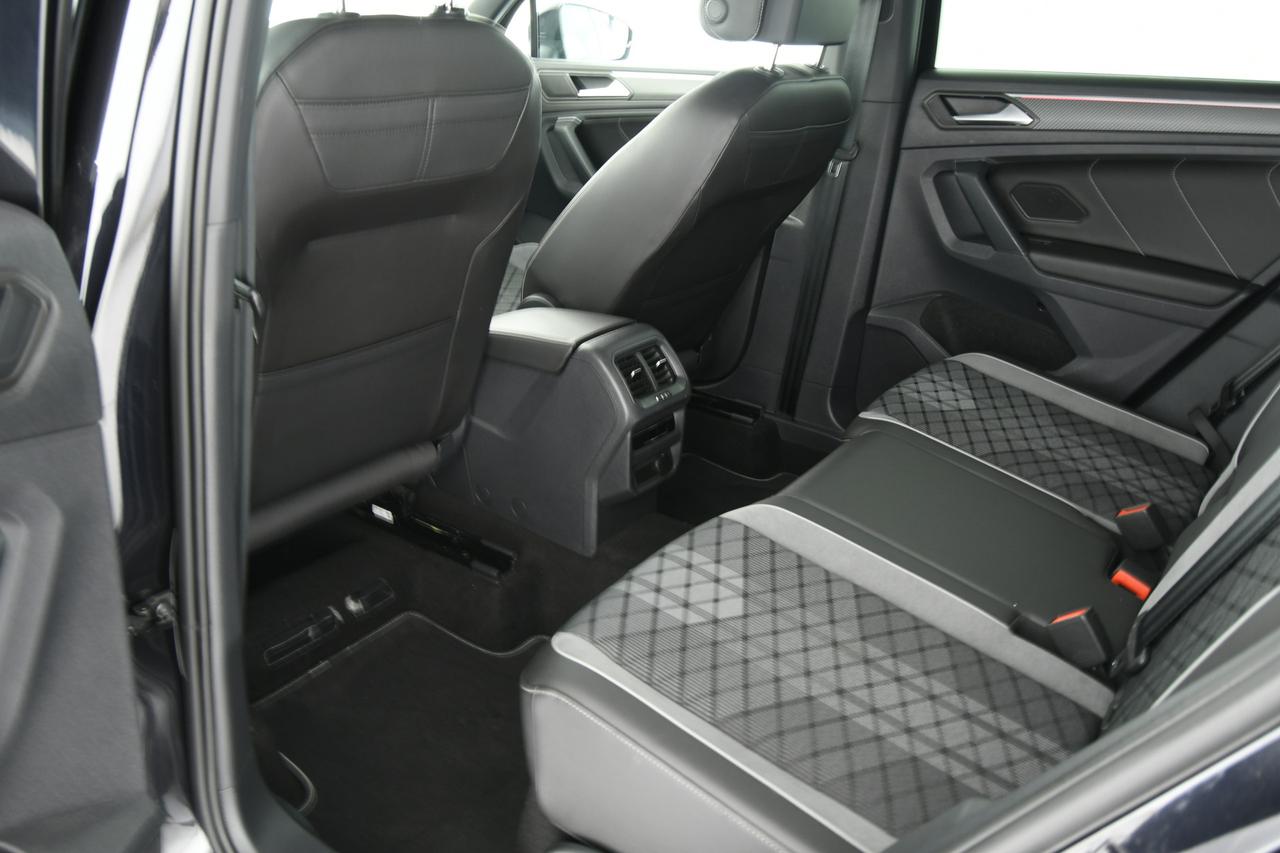 VOLKSWAGEN Tiguan 2.0 tdi R-Line 4motion 200cv dsg CAMERA+ACC+APP CONNECT+C20"