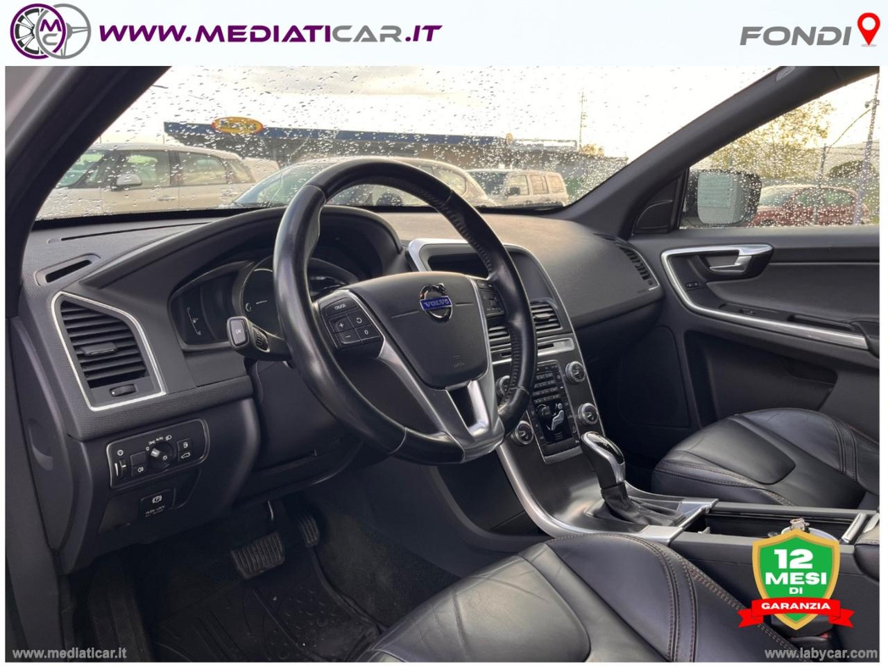 VOLVO XC60 D5 AWD Geartronic Momentum