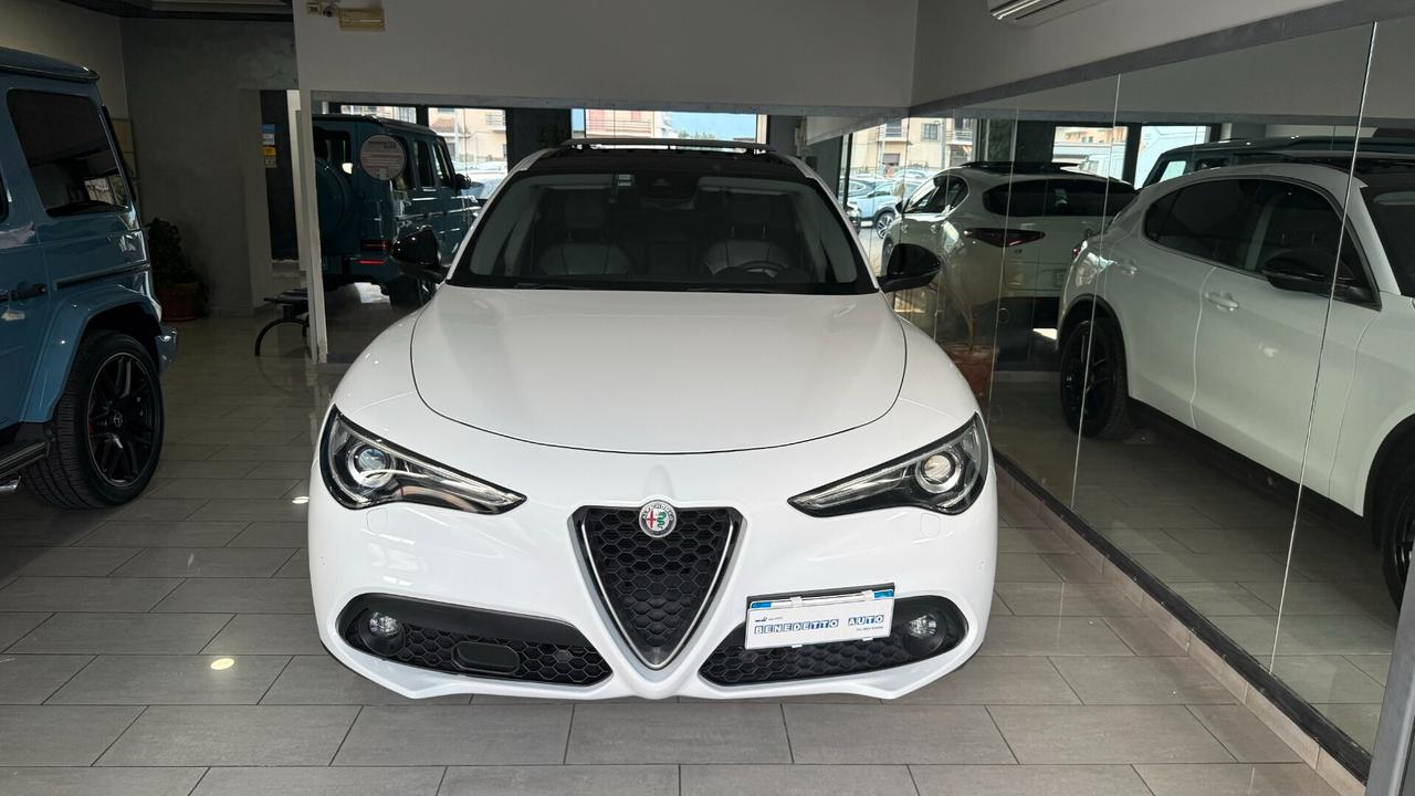 ALFA ROMEO STELVIO TETTO APRIBILE