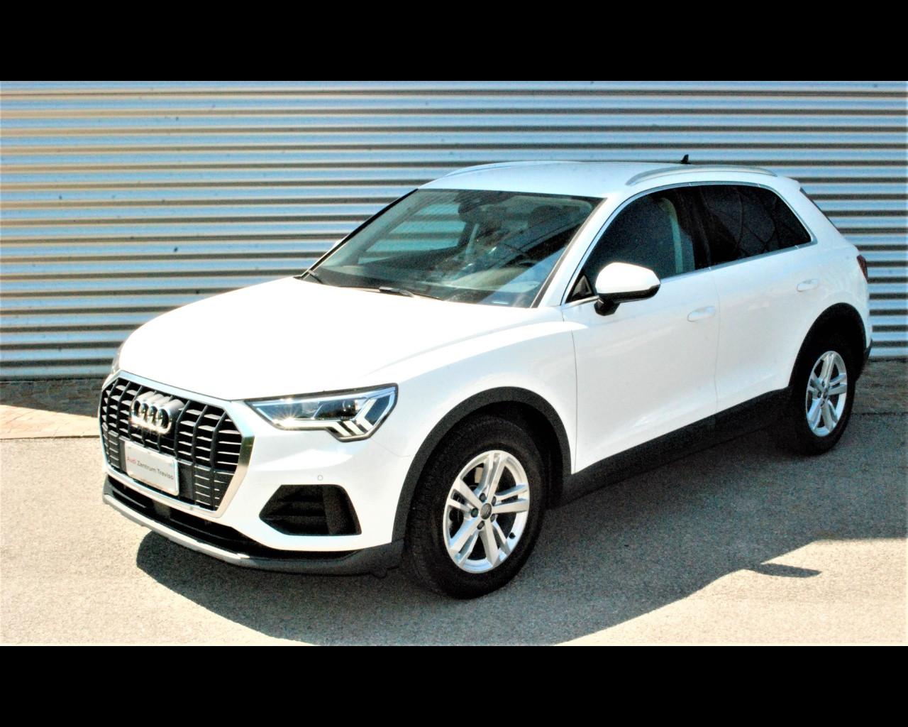 AUDI Q3 35 TDI S-TRONIC BUSINESS