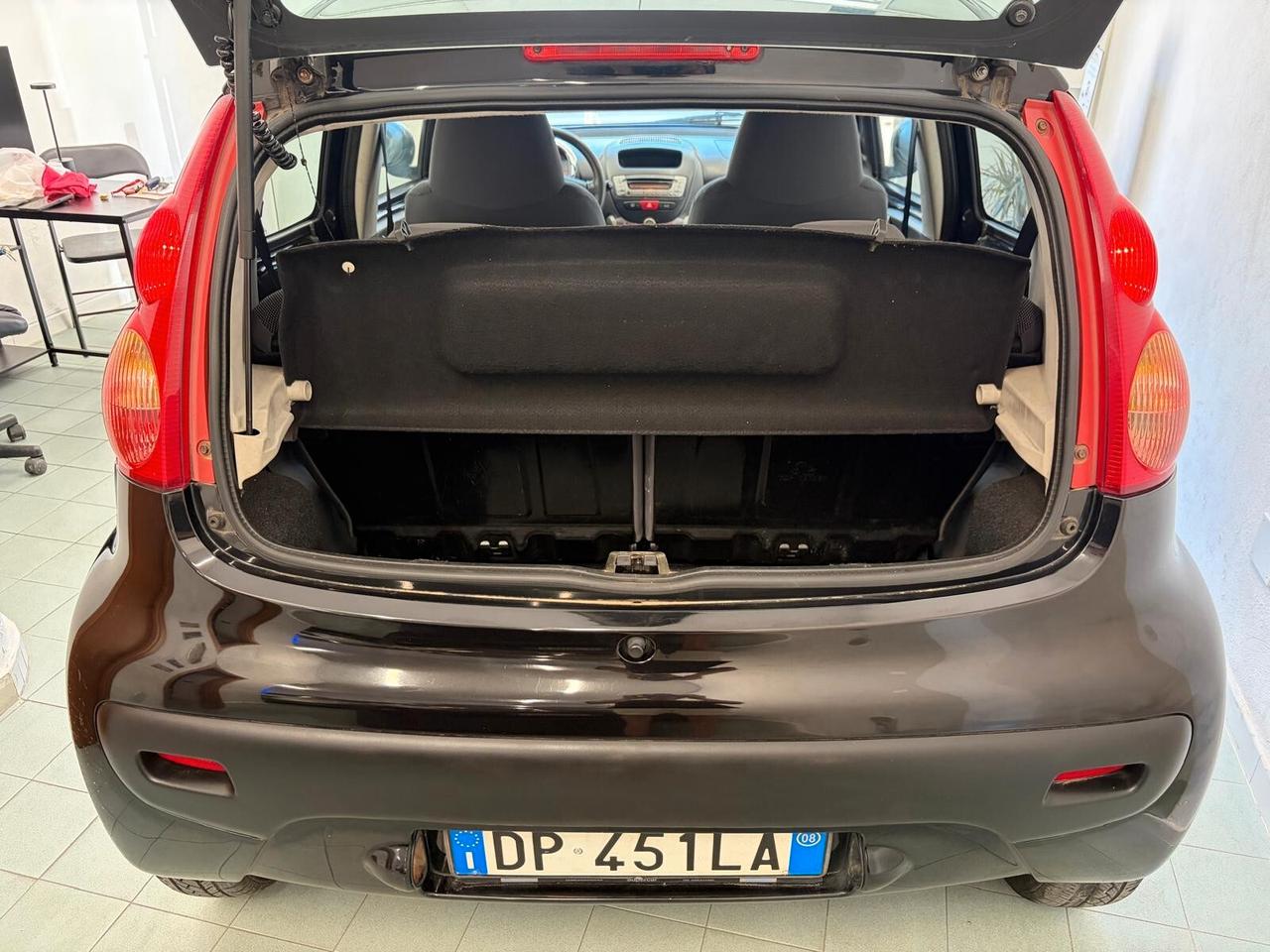 Peugeot 107 1.0 68CV Plaisir 12 MESI DI GARANZIA