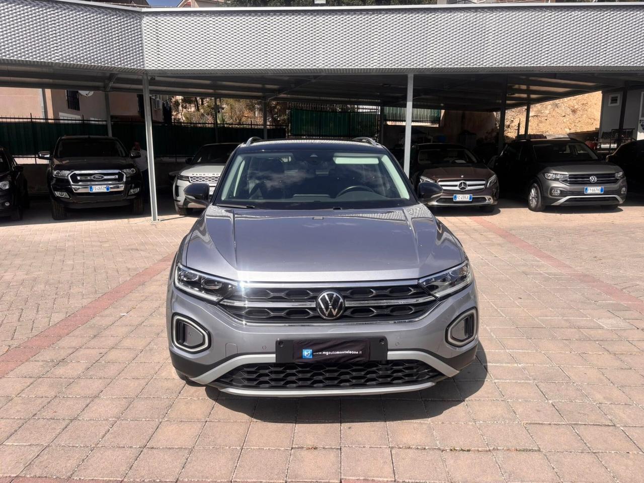VOLKSWAGEN T-ROC